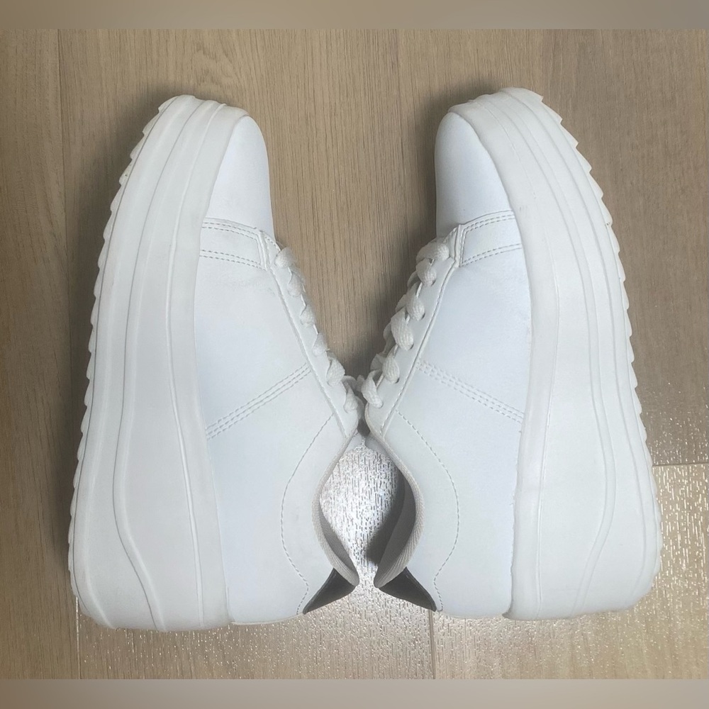 Nasty Gal Women’s White Wedge Platform Sneakers EU 36 US 6 - Picture 3 of 8